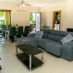 Spacious With Ac, Pool And Garden By Algarve Dream Holidays * 阿尔布费拉