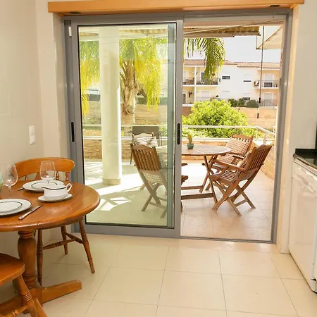 Spacious With Ac, Pool And Garden By Algarve Dream Holidays Casa de Férias *